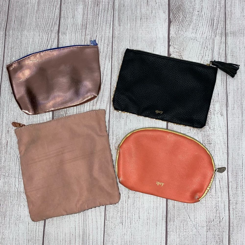 Ipsy bundle of 4 cosmetic or perfume bags